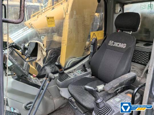 徐工XR300D旋挖鉆機(jī)