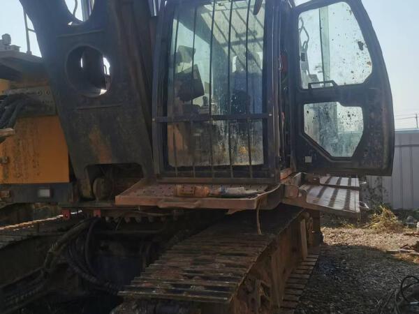 徐工XR200E旋挖鉆機(jī)