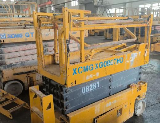 徐工GTJZ0607剪叉式高空作业平台