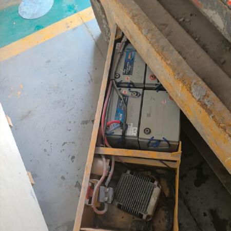 徐工GTJZ1012剪叉式高空作业平台