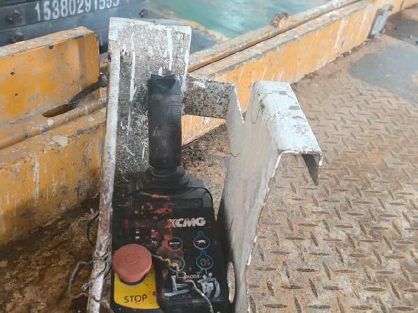 徐工GTJZ1212剪叉式高空作業(yè)平臺