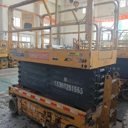 徐工GTJZ1212剪叉式高空作业平台