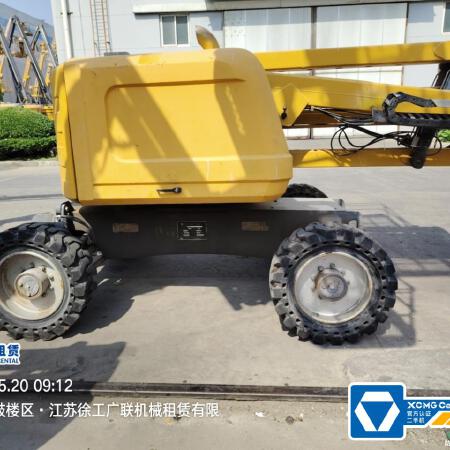 徐工GTBZ14J曲臂式高空作业平台