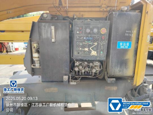 徐工GTBZ14J曲臂式高空作業平臺