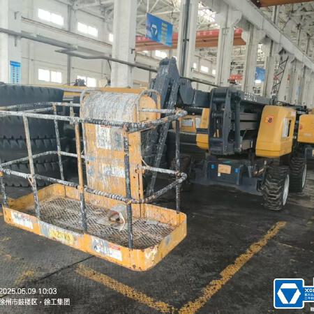 徐工GTBZ14J曲臂式高空作业平台