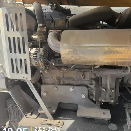 徐工GTBZ14J曲臂式高空作业平台