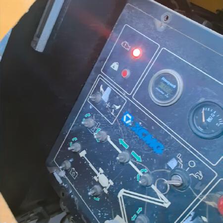 徐工GTBZ14J曲臂式高空作业平台