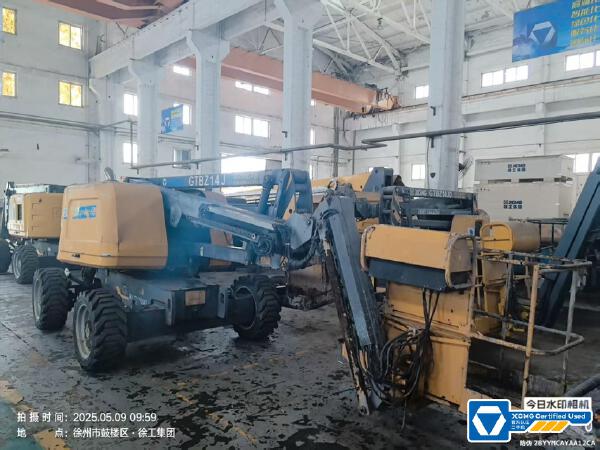 徐工GTBZ14J曲臂式高空作業(yè)平臺(tái)