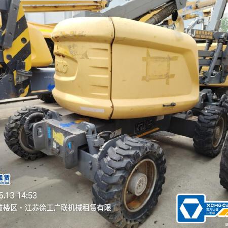 徐工GTBZ14J曲臂式高空作业平台