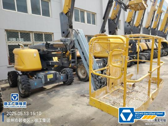徐工GTBZ14J曲臂式高空作業平臺