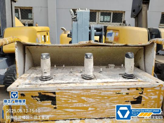 徐工GTBZ14J曲臂式高空作業平臺