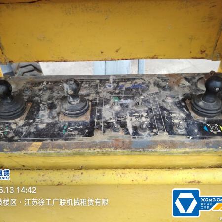 徐工GTBZ14J曲臂式高空作业平台