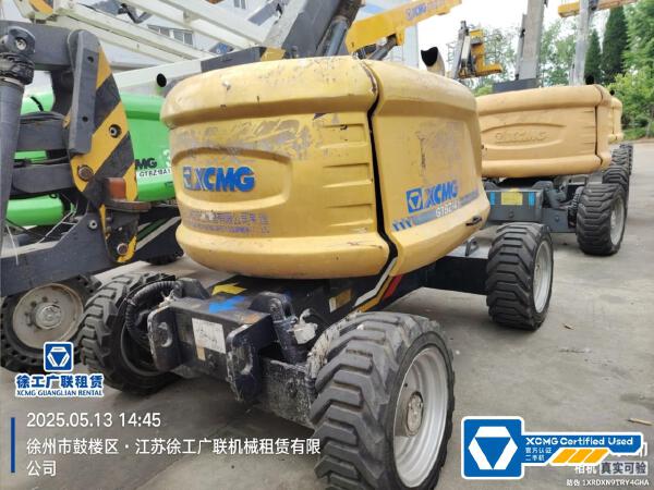 徐工GTBZ14J曲臂式高空作業(yè)平臺