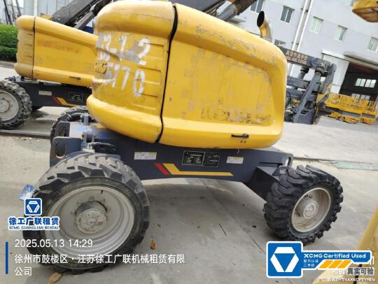 徐工GTBZ14J曲臂式高空作業平臺
