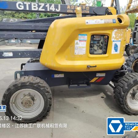 徐工GTBZ14J曲臂式高空作业平台