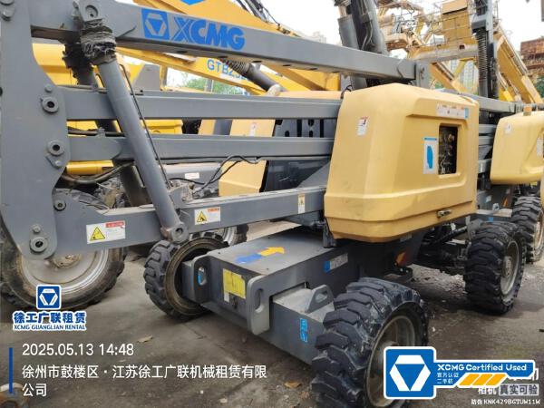 徐工GTBZ14J曲臂式高空作業(yè)平臺