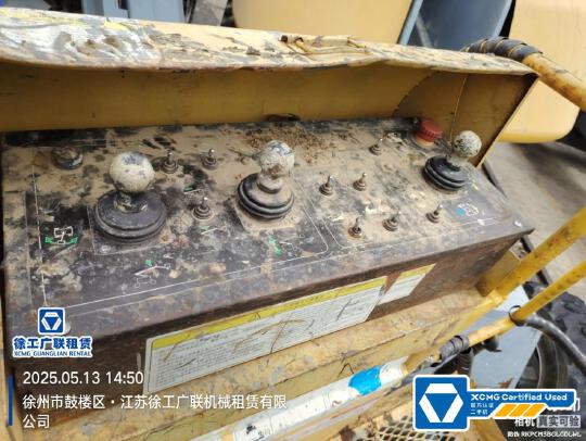 徐工GTBZ14J曲臂式高空作業平臺