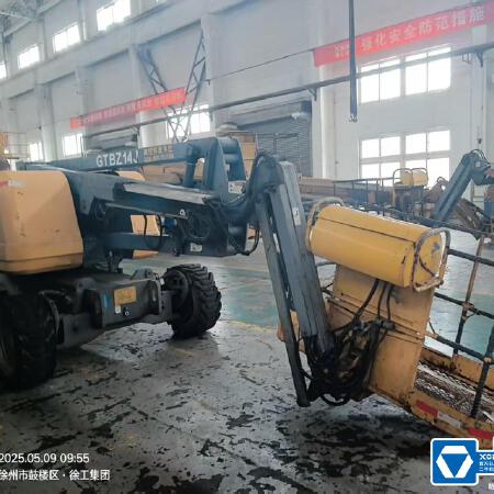 徐工GTBZ14J曲臂式高空作业平台