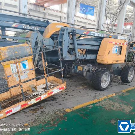 徐工GTBZ14J曲臂式高空作业平台