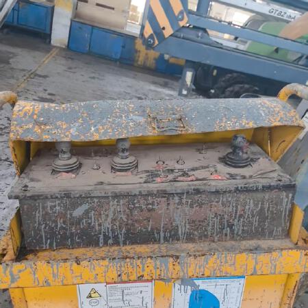 徐工GTBZ14J曲臂式高空作业平台