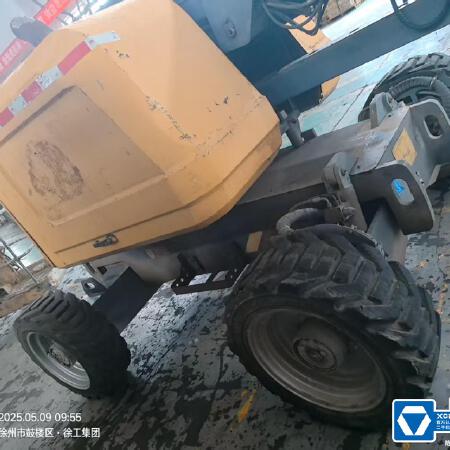 徐工GTBZ14J曲臂式高空作业平台