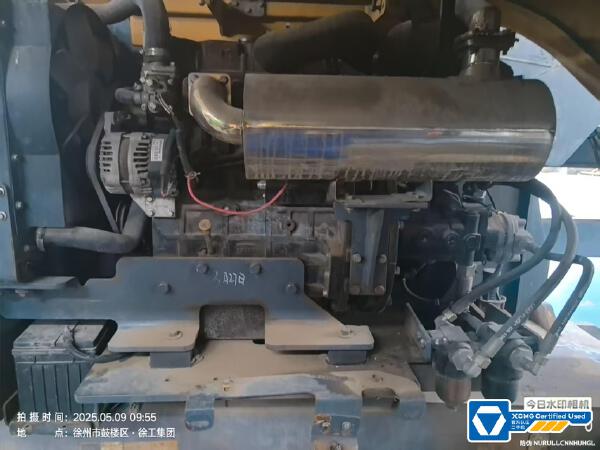 徐工GTBZ14J曲臂式高空作業(yè)平臺(tái)