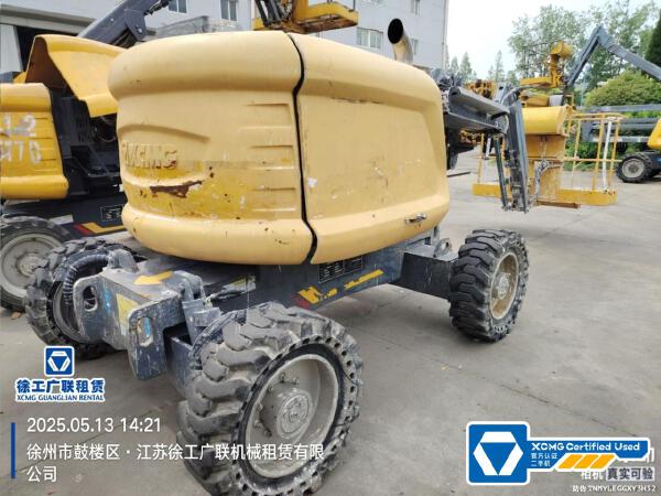 徐工GTBZ14J曲臂式高空作業平臺