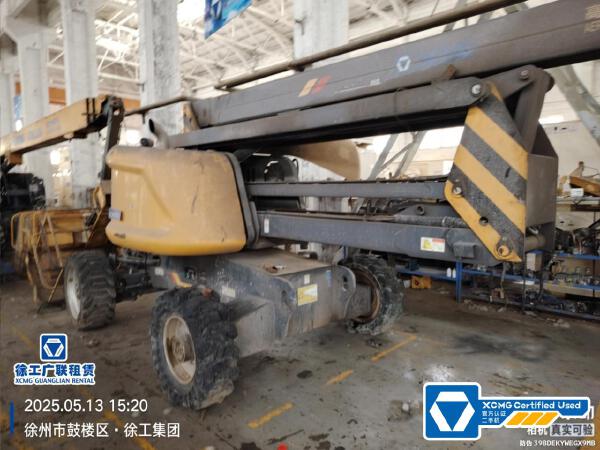 徐工GTBZ18A1曲臂式高空作業(yè)平臺(tái)