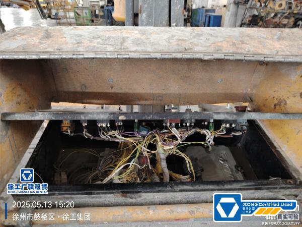 徐工GTBZ18A1曲臂式高空作業(yè)平臺(tái)