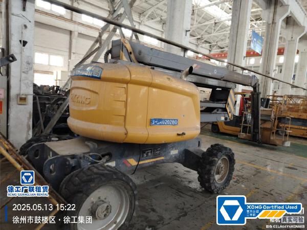 徐工GTBZ18A1曲臂式高空作業(yè)平臺(tái)