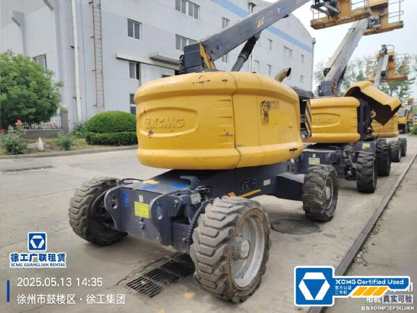 徐工GTBZ18A1曲臂式高空作業(yè)平臺