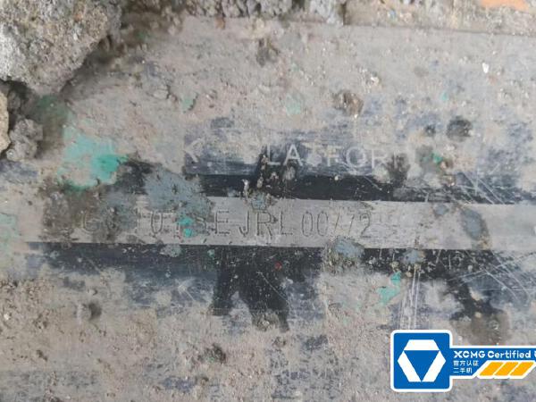 徐工GTJZ1012剪叉式高空作業(yè)平臺(tái)