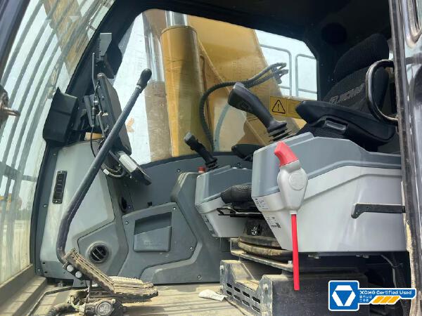 徐工XR280D旋挖鉆機(jī)