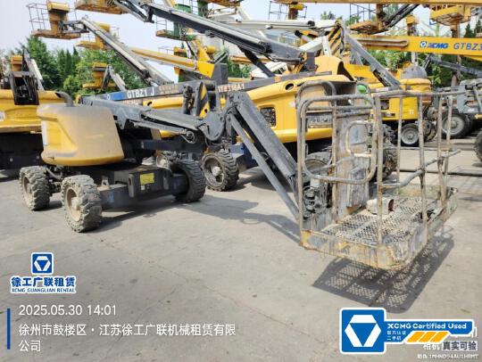 徐工GTBZ14J曲臂式高空作業平臺