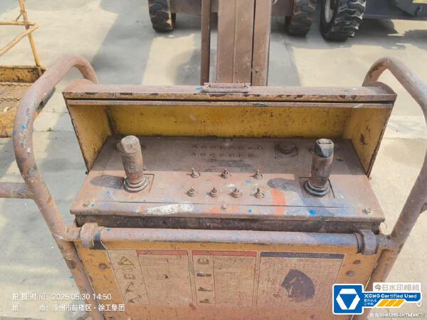 徐工GTBZ22S直臂式高空作業平臺