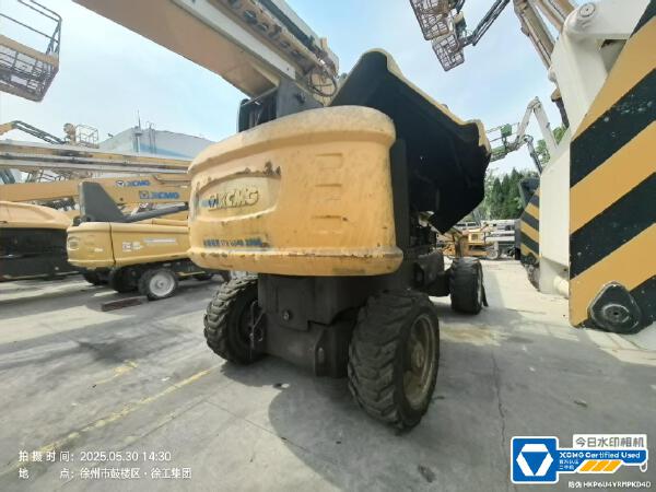 徐工GTBZ38S直臂式高空作業(yè)車(chē)