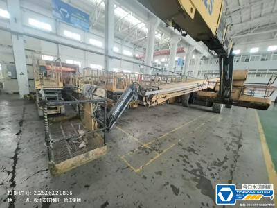 徐工GTBZ38S直臂式高空作業(yè)車