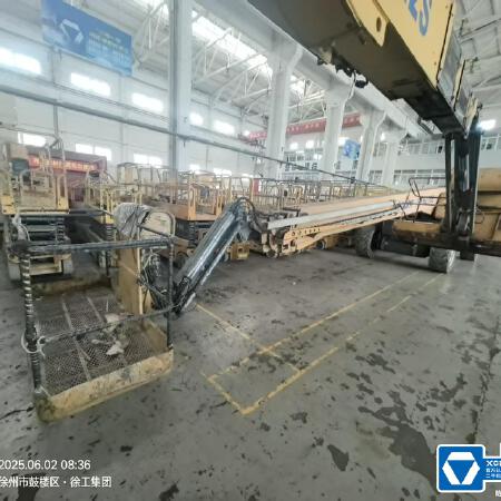 徐工GTBZ38S直臂式高空作业车