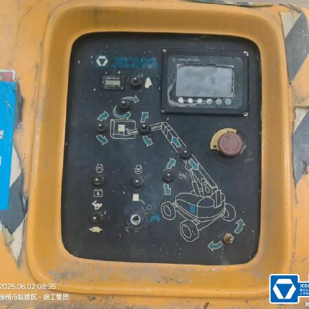 徐工GTBZ38S直臂式高空作业车