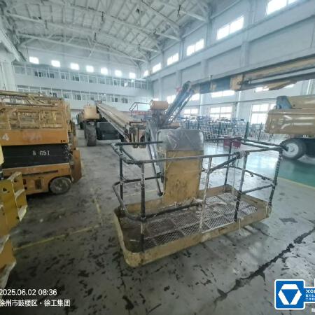 徐工GTBZ38S直臂式高空作业车