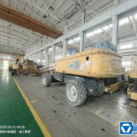 徐工GTBZ38S直臂式高空作业车