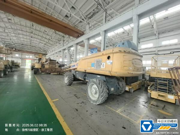 徐工GTBZ38S直臂式高空作業(yè)車