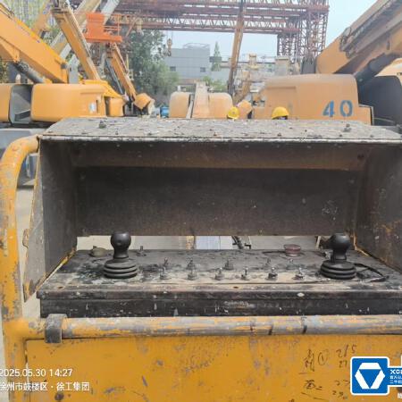 徐工GTBZ38S直臂式高空作业车