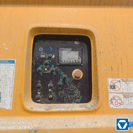 徐工GTBZ38S直臂式高空作业车