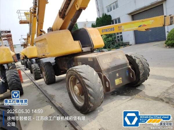 徐工GTBZ38S直臂式高空作業(yè)車