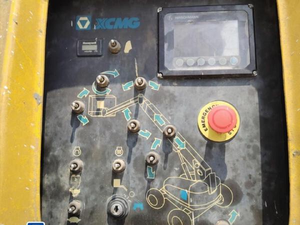 徐工GTBZ42S直臂式高空作業(yè)車