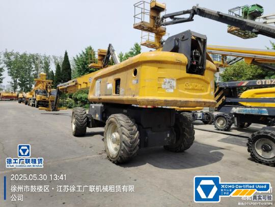 徐工GTBZ42S直臂式高空作業車