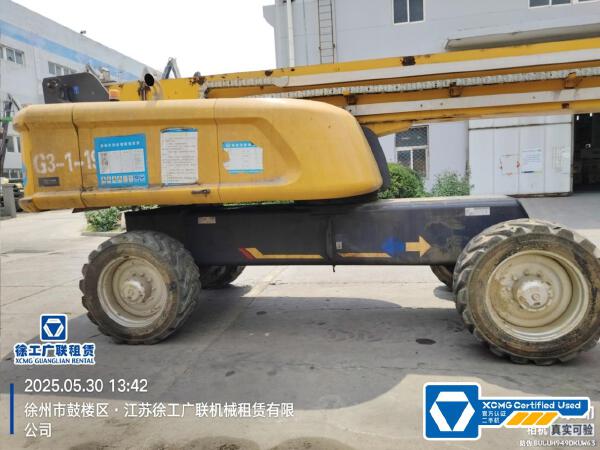 徐工GTBZ42S直臂式高空作業(yè)車