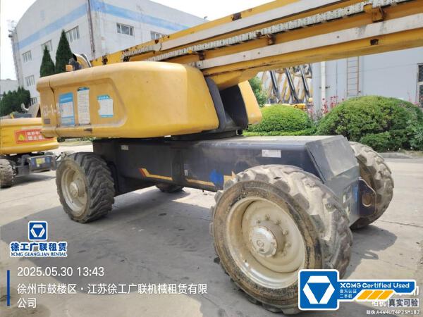 徐工GTBZ42S直臂式高空作業(yè)車