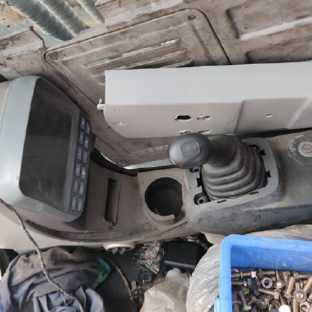 徐工XE900D履带式挖掘机